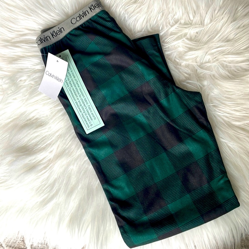 NWT Calvin Klein Pajama Pant, size M 7/8, unisex
